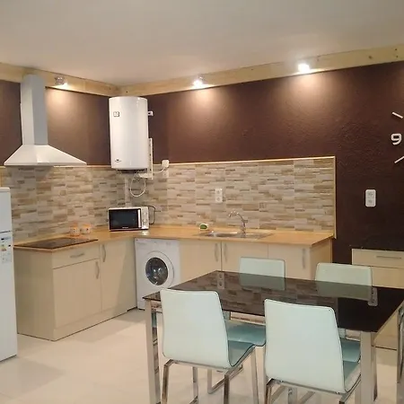 Pensión Residencia Celma *